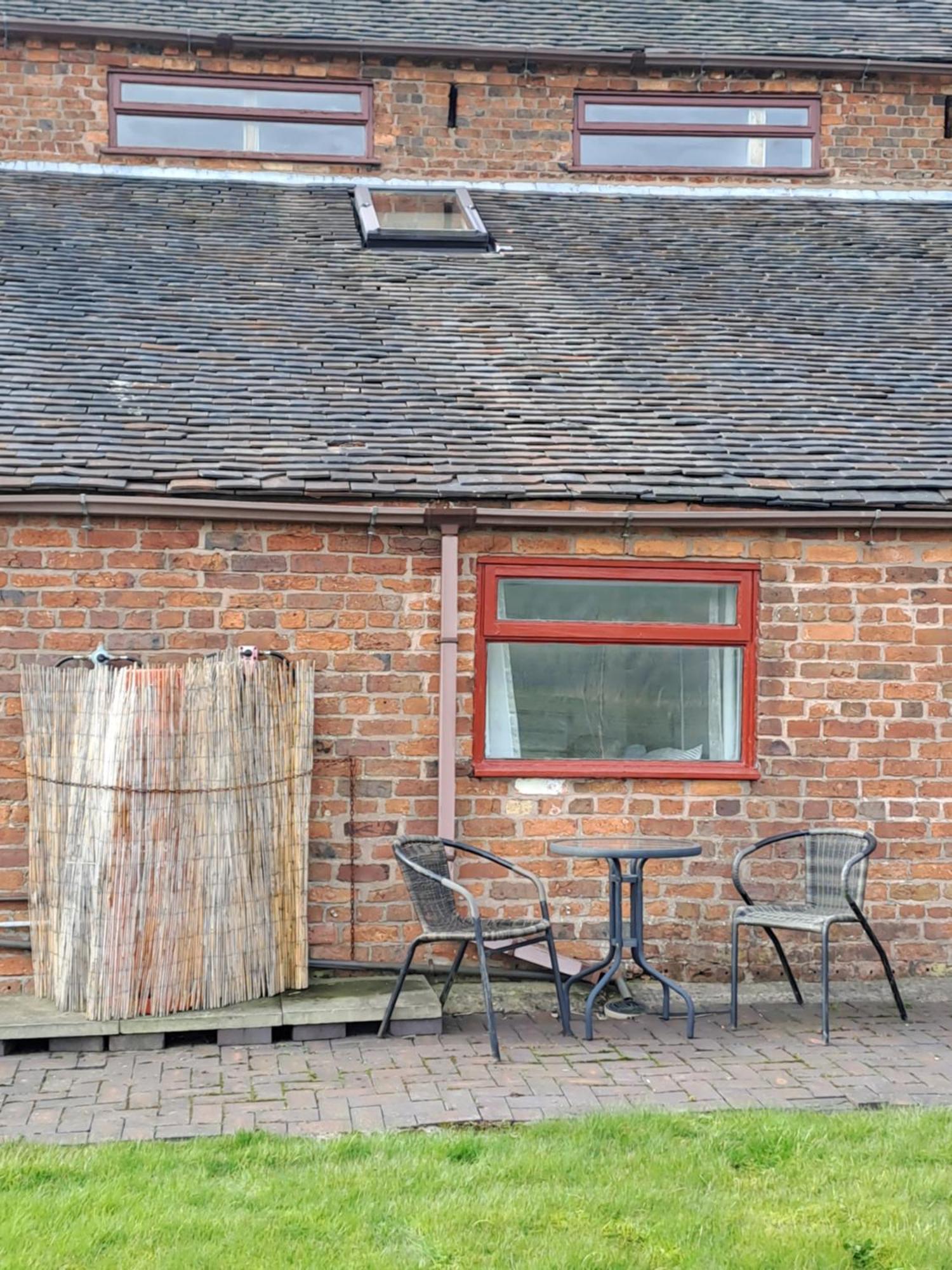 Bank Top Farm Cottages Stoke-on-Trent Exterior photo